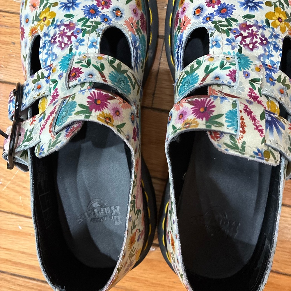 Dr. Martens Floral 8065 “Wanderlust” Floral Leather Mary Janes US Size 7l flower - Picture 5 of 9
